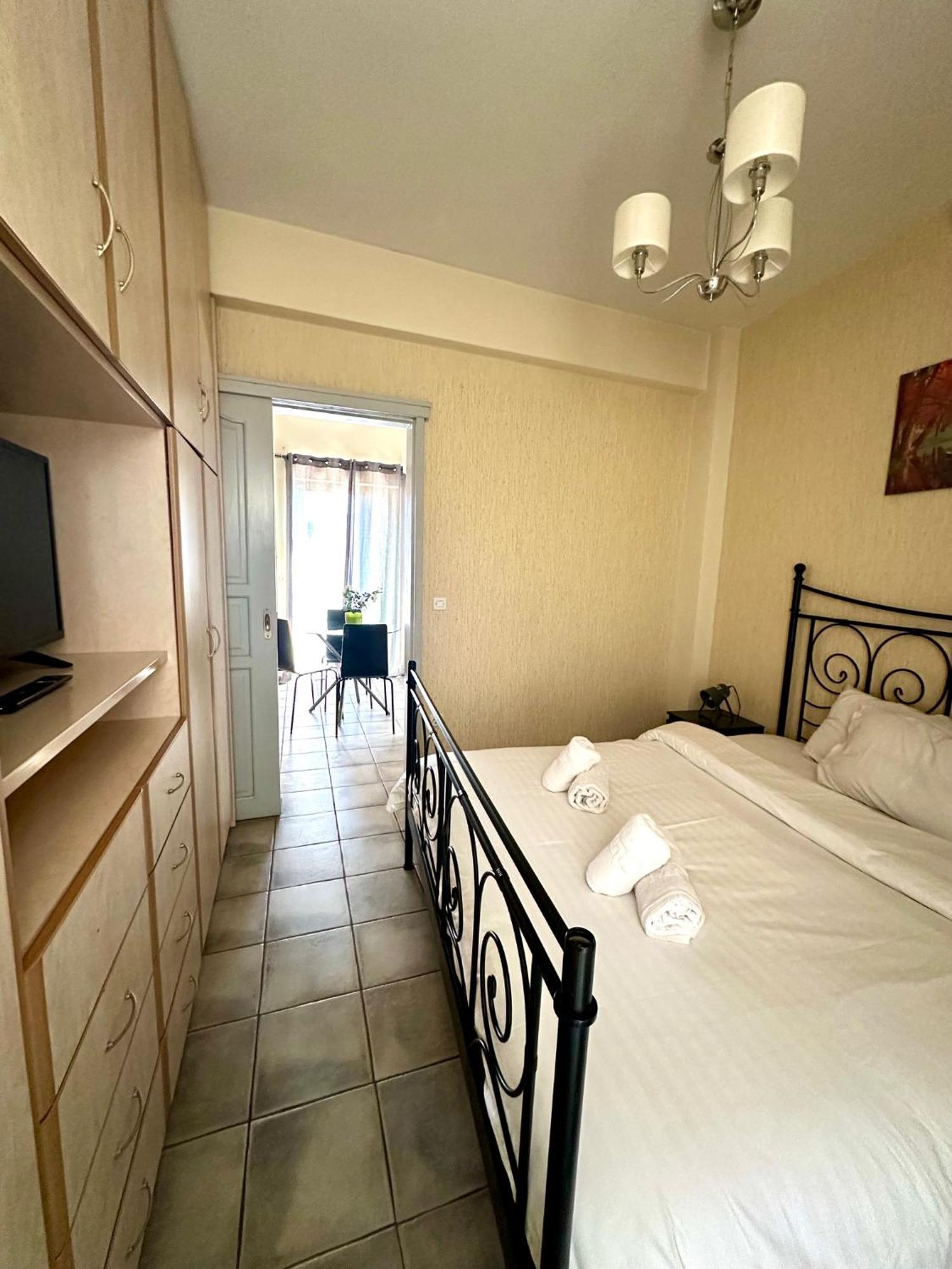 אתונה Cozy Apartments Mc Queen מראה חיצוני תמונה
